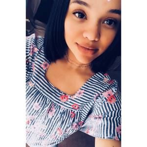 Meet your Posher, Brittany